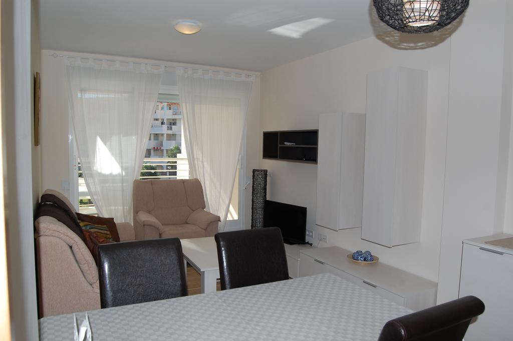 Coll Verd Apartment Denia Room photo